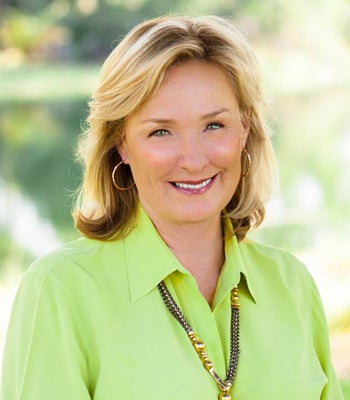 Portrait of Kathy Palmer, Owner/Agent.